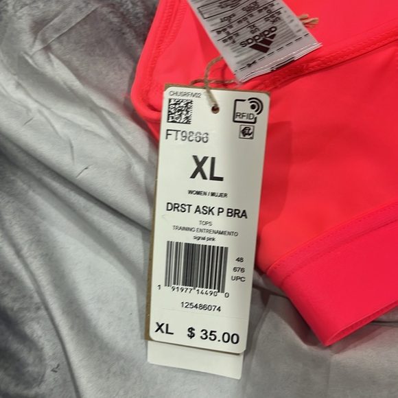 Adidas sports bra size XL - Picture 3 of 3